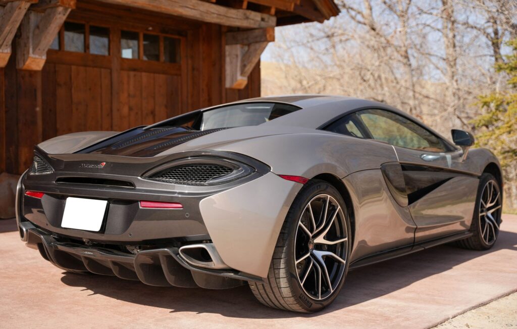 2016 McLaren 570S